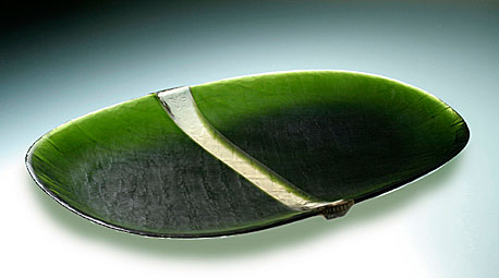 SURFACE, mould-melted glass, cut, 6 × 52 × 39 cm, 2007
foto M. Pouzar
